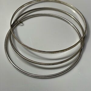 Round wire Bangle set